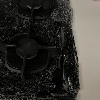 Silverline Set Ocağın Camı Patladı