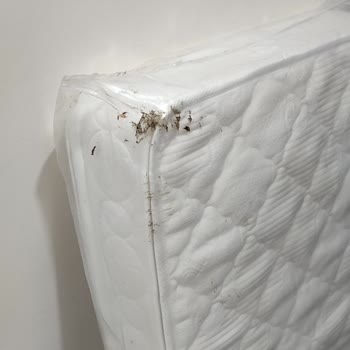 Hijyen Kurallarına Uyulmadan Gönderilen Bebek Yatağı Emar AVM Yataş Ma