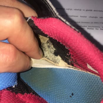 Skechers Yalan Beyanda Bulundu!