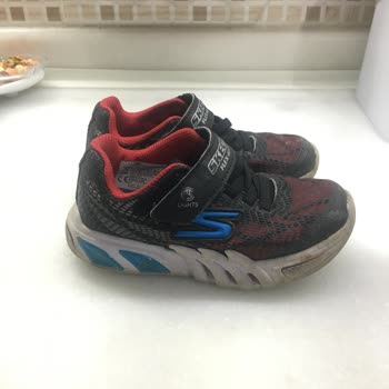 Skechers Yalan Beyanda Bulundu!