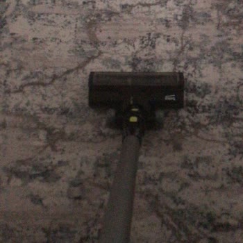 Beko Şarjlı Dikey Süpürge LED Işığı Yanmıyor Ve Çekim Gücü İyi Değil