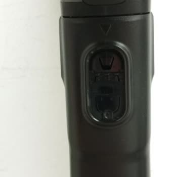 PHILIPS Ev Aletleri Philips Dikey Süpürge Kötü Plastik Kullanımı