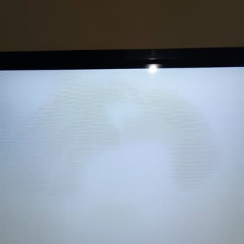 Onvo 43 İnç Android TV Çok Sayıda Siyah Nokta Sorunu