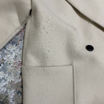 Pull & Bear İlgilenmiyor Şikayetimle 1600 TL Verdiğim Kabanım Mahvoldu