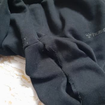Hummel Kalitesiz Spor Giysisi Ve Müşteri Memnuniyetsizliği