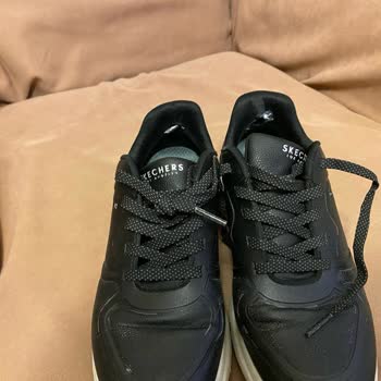 Skechers Denied Compensating for Defective Shoes Under Warranty