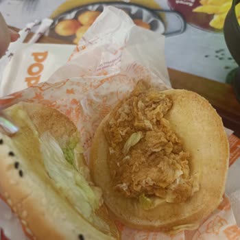 Popeyes Kayseri Park Sos Eksikti Ve Yanlıştı