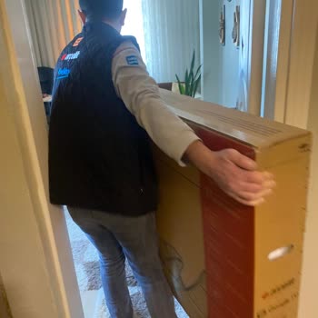 Arçelik Defolu Televizyon Getirdi. Dönüş Yapmadı.