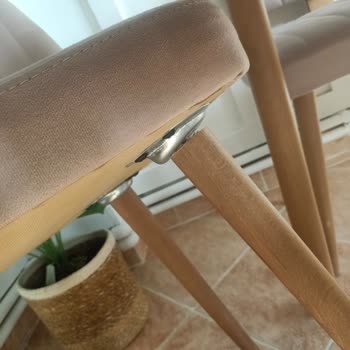 Vivense Yemek Masası 3 Ayda Kırıldı!