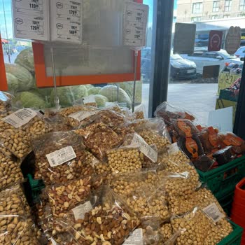 Migros'tan Alınan Kuruyemiş Ürünleri Bayat