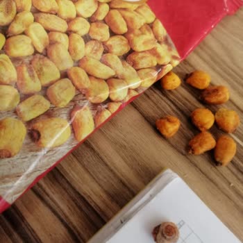 BİM İn Kuruyemişlerinden Salyangoz Çıkıyor