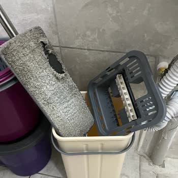 Avansas'IN İşe Yaramaz Mop Yolladı