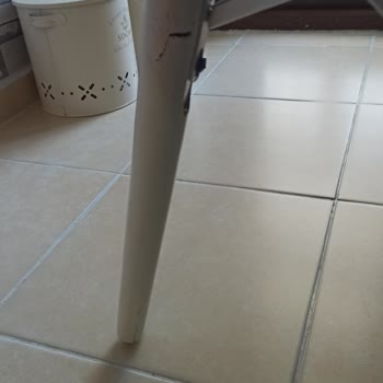 Adore Mobilya Mobilya Mağazasından Aldığım Sandalyelerde Oluşan Sorunlar