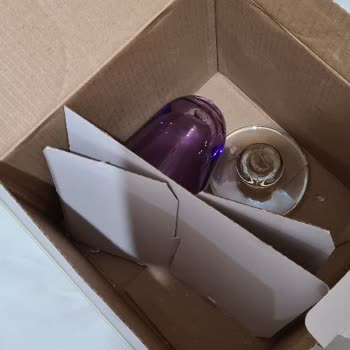 Madamme Coco Kırık Bardak Gönderimi