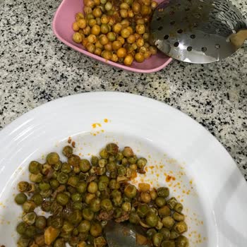 SuperFresh Markalı Bezelye Ürününde Renk Değişimi Ve Kalite Sorunu
