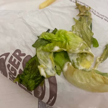 Burger King Kronikleşen Sorunlara Göz Yumuyor