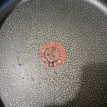 Tefal Titanyum Set Kabarıp Soyuluyor