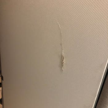 Yataş 1100748755 Siparişim Baza Başlık Kırık Yırtık Pis Lekeli Geldi