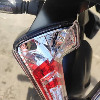 Bajaj RS 200 Stop Lambası