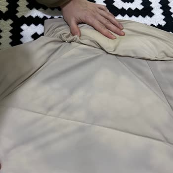 Colin's Şişme Montum Yıkayınca Topaklandı.