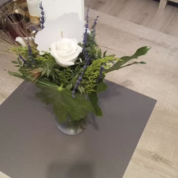 Çiçek Sepeti Görselle Alakası Olmayan Ürüne: İnceledim Aynısı Dedi.