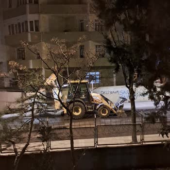 Kartal Belediyesi Gece Yol Çalışması