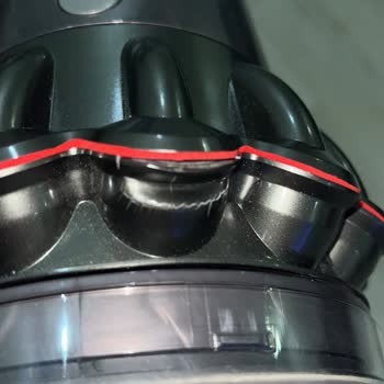 Absolut Süpürgemdeki Çatlaklık Ve İletişim Sorunu