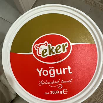 Eker Yoğurt İçerisinden Saç Çıktı.