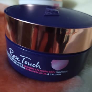 Clinique Krem Cildimde Alerji Yaptı