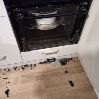 Kumtel Hatalı Ankastre Cam Ocak