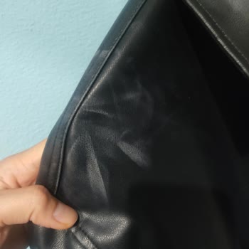 Bershka Kalitesiz Ürün Satıyor