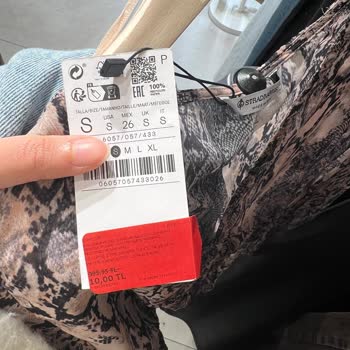 Stradivarius Mağazasında Fiyat Karmaşası Ve Kötü Hizmet!