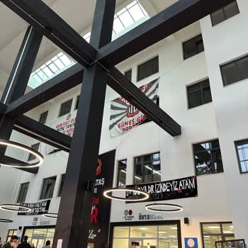 BJK – Kabataş Vakfı Okulları Okulda Mescit Kullandırmıyorlar