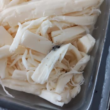 Binvezir Peynirin İçinden Çıkanlar!