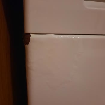 Siemens Çamaşır Makinesi Deterjan Haznesi Alt Kısmında Kabarma