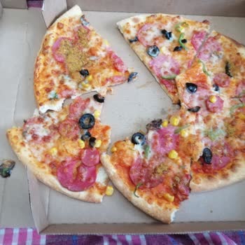 PizzaLazza Ve Trendyol İş Birliği