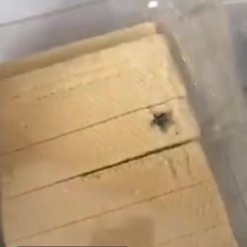 Aktürk Gofrette Siyah Tozlar Var!