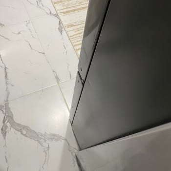 Bosch Teslim Edilen Buzdolabındaki Hasarlar Ve Servis Sorunu