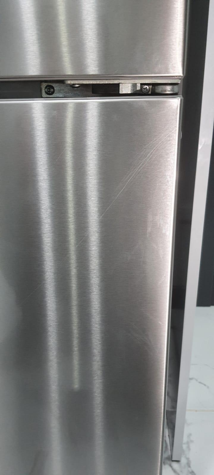 BrandNew Bosch KGN76CIE0N Refrigerator Dents And Scratches Xolvie