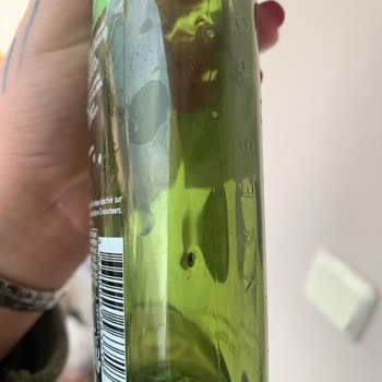 Yves Rocher Şampuanında Böcekler Var