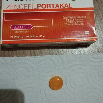 Otacı Pastilin İçinden Çıkan Kıl