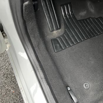 Renault Taliant Taban Halısı Sorunları