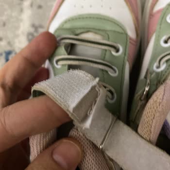 FLO Ayakkabı İadesi Yapmadı Müdür Alaycı Konuştu Hiç İlgilenmedi