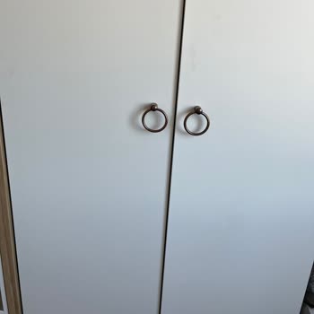 İstikbal Pişmanlıktır, Hiçbir Ürününün Arkasında Durmuyor