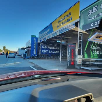 Michelin Cross Climate+2 Yıl Dolmadan 4 Lastikte İç Yanaklarda Yarılma