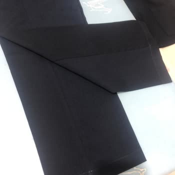 Çizgi Medikal Üniforma Renk Solmasıyla Gelen Hayal Kırıklığı