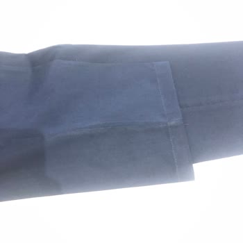 Çizgi Medikal Üniforma Renk Solmasıyla Gelen Hayal Kırıklığı