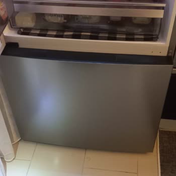 Su Akıtan Arçelik Buzdolabı