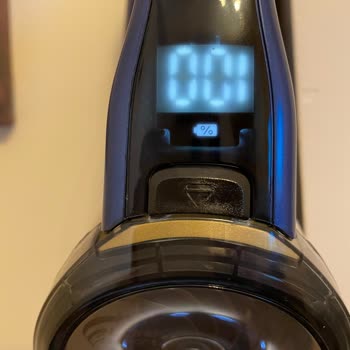 PHILIPS Ev Aletleri Philips 8000 Serisi Dikey Süpürge Ekran Sorunu
