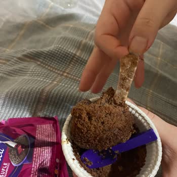 Ülker Kek İçerisinde Beklenmedik Cisim Bulunması